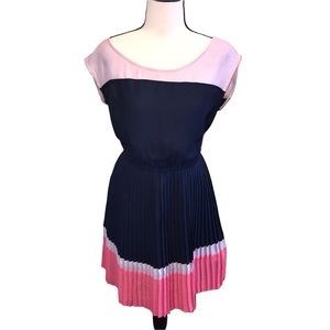 American Eagle Outfitters Color Block Pleated Cap Sleeves Open Back Dress Sz XS